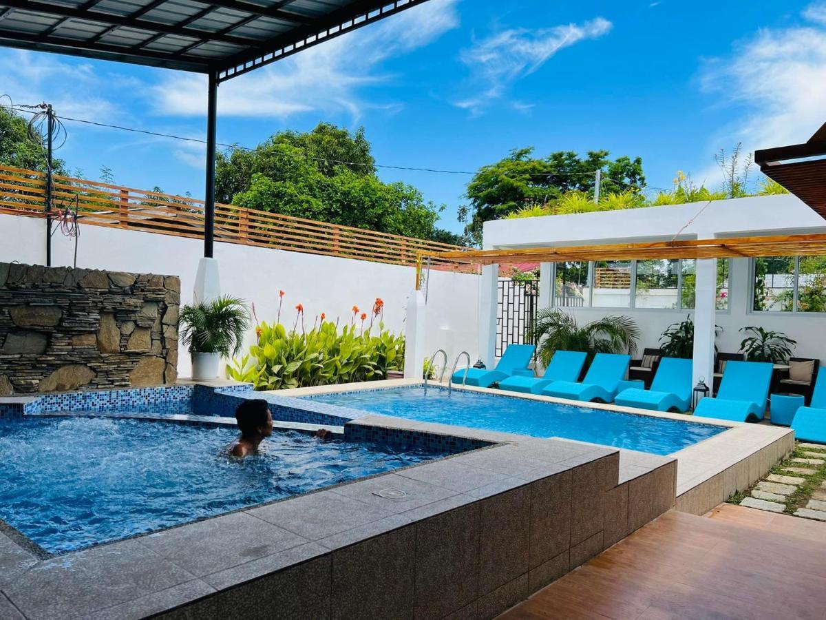 Casa Cecilia Hotel Bantay ภายนอก รูปภาพ
