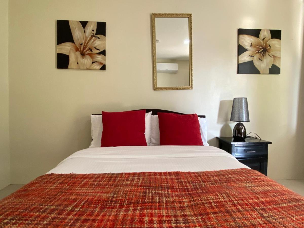 Casa Cecilia Hotel Bantay ภายนอก รูปภาพ