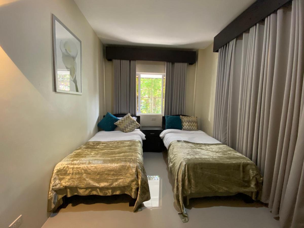 Casa Cecilia Hotel Bantay ภายนอก รูปภาพ