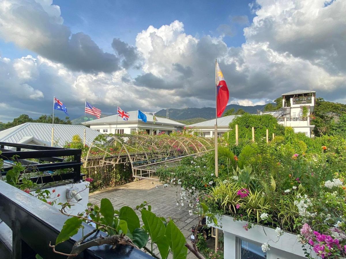 Casa Cecilia Hotel Bantay ภายนอก รูปภาพ