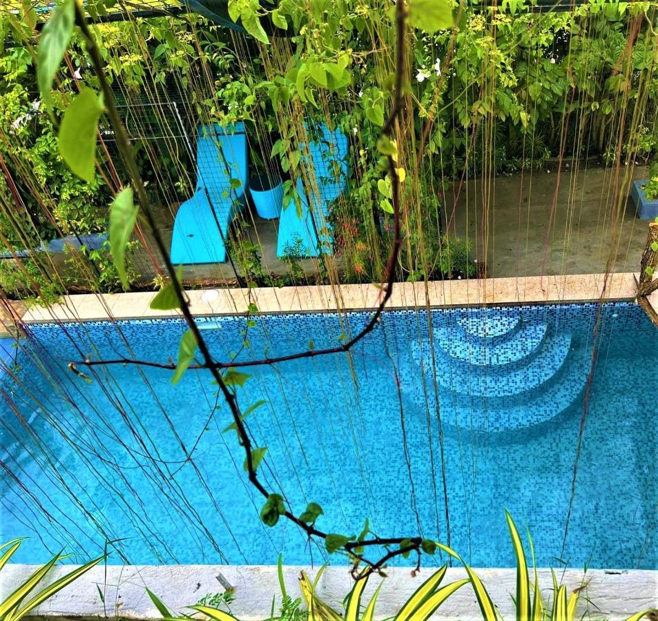 Casa Cecilia Hotel Bantay ภายนอก รูปภาพ