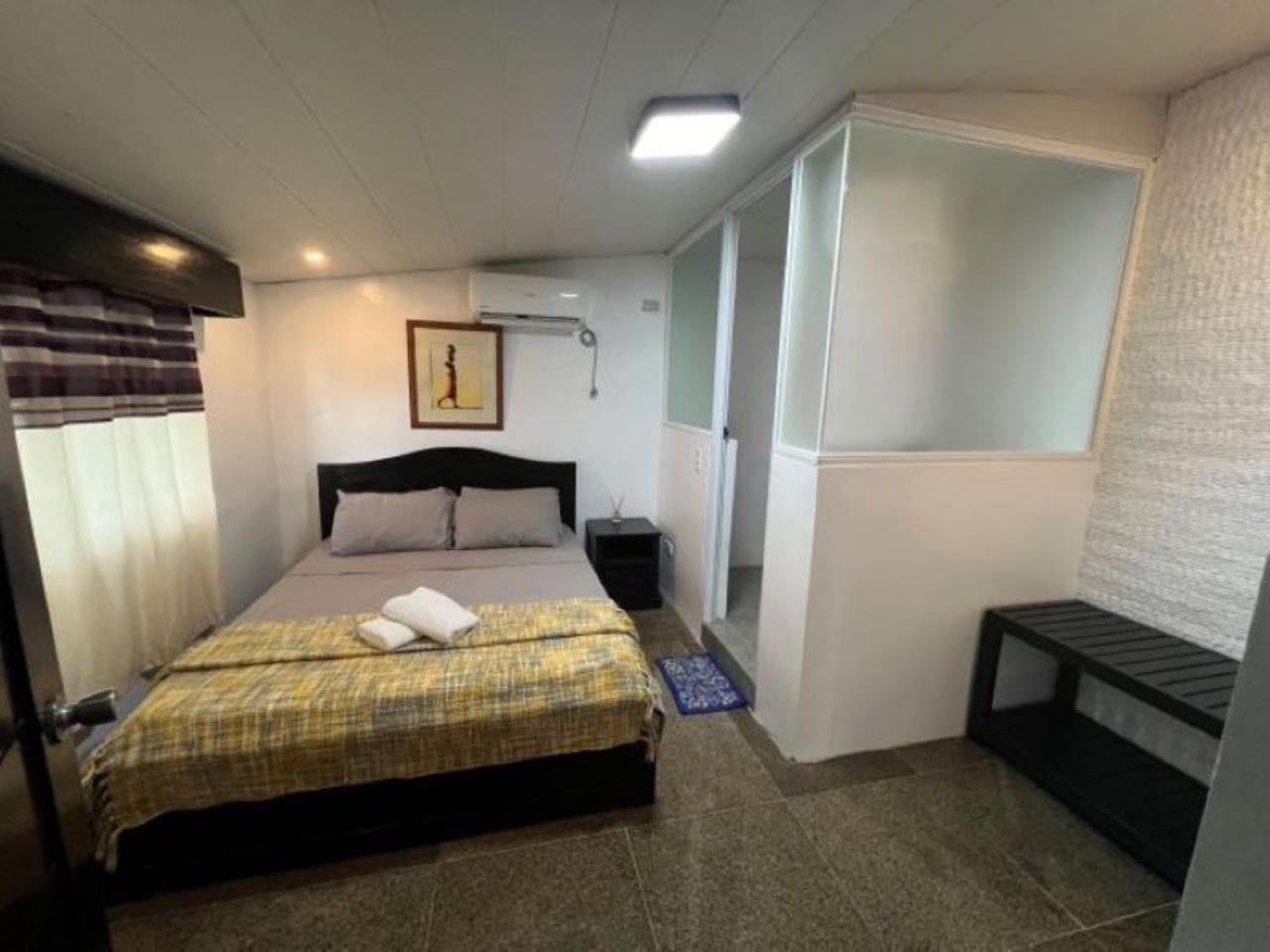 Casa Cecilia Hotel Bantay ภายนอก รูปภาพ